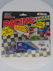 RACING CHAMPIONS 1991 KYLE PETTY #42 TRANSPORTER PEAK PERFORMANCE NASCAR 1:87