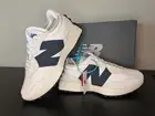 Womens 8 B New Balance 327 Athletic Shoe White Navy New with Tags