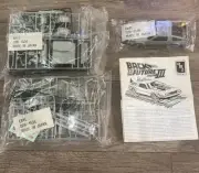 AMT Ertl Delorean 1/24 Back to the Future Part III 3 Open Unbuilt Kit Rare JAPAN