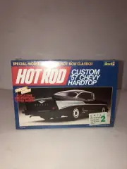 Revell #7123 Hot Rod Custom '57 Chevy Hardtop 1/25 Kit. (Sealed)