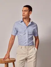 Hawes & Curtis Non-Iron Blue & Light Blue Check Slim Short Sleeve Shirt Size: Small