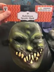 Spooky Halloween Mask Ghoul New!!!