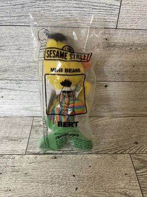 1999 Vintage Sealed Kellogg's Sesame Street Mini Beans Bert 4 Inch e-2052