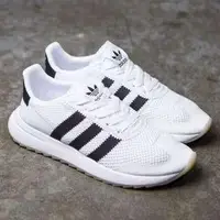 在飛比找旋轉拍賣優惠-Adidas FLB李聖經款鞋