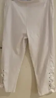 plus sz XL 24 TS TAKING SHAPE Editorial 5 Eyelet Crop Pant Stretch Summer NWT