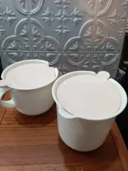 Tupperware Vintage Coffee Creamer and Sugar set w/ Lids -