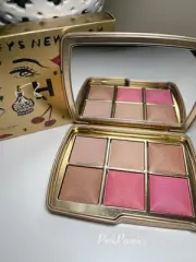 Hourglass Barney Palette New York Ambient Lighting Palette (Elephant Story)