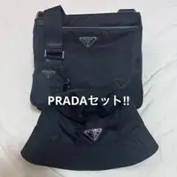 在飛比找蝦皮購物優惠-近全新 PRADA 肩背包 水桶 Saffiano皮革 me