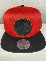 Mitchell & Ness Mens Houston Rockets Snapback Cap OSFA