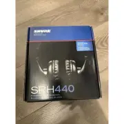 Shure SRH440 Professional Closed-Back Over-Ear Studio Headphones BUNDLE OF 2