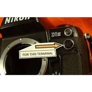 享樂攝影 Nikon Fuji 10 pin電子快門線孔蓋 D700 D200 D300 D3 D3x F90X 快門孔