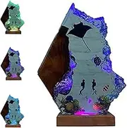 LED Lamp in Multicoloured Epoxy Resin, Marine Night Light with Manta Ray and Divers, Handcrafted Décor for Bedside or Desk, Wooden Base, Relaxing Creative Gift,12×8 in,Color