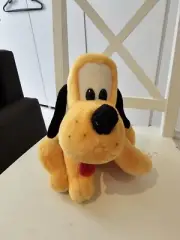 *RARE* Disney Pluto plush 27cms tall Disneyland Walt Disney World