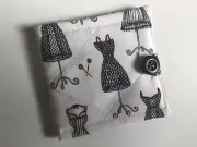 Needle case Sewing Mannequins Felt pages Button/loop close New Handmade
