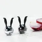 Manual Rabbit Ears Salt Pepper Mill Ball Shaped Plastic Abrader Spice