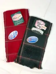 Lot of 2 Velour Fingertip Towels for Counted Cross Stitch and Embroidery