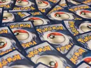 NEW OFFICIAL POKÉMON 100 CARD LOT RANDOM ASSORT