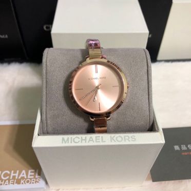 Mk3735 best sale michael kors