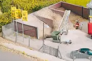 PIKO 61132 HO Scale Concrete Plant Sand Bunkers Kit