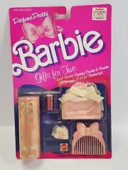 BARBIE 1987 PERFUME PRETTY GIFTS FOR TWO DUSTING POWDER/MITT/COMB UNOPENED 5552