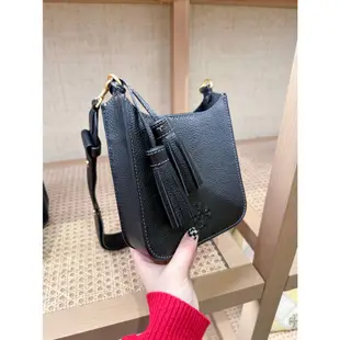 【預購】美國代購 🇺🇸 Tory Burch TB 新品 Thea 皮革 流蘇 Evelyne 斜背包 流浪包 馬蹄包