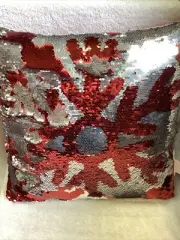 TOSS PILLOW RED & SILVER SEQUINS DECORATED SNOWFLAKE 15 IN X 14 IN NWOT