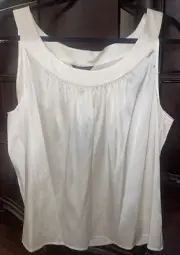 NEW ST JOHN French Vanilla Ivory Silk Pretty Pleats Scoop Silk Tank Top XL
