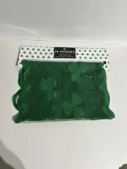 St. Patricks Day Shamrock Clover Green 13" X 72" Table Runner Raw Edge Lace NEW