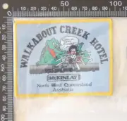 Vintage Walkabout Creek Hotel QLD Travel Souvenir Patch Woven Cloth Sew-On Badge