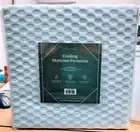 Split Queen Cooling Mattress Protector