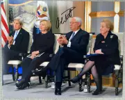 Colin Powell Signed In Person 8x10 Photo - Madeleine Albright, Hillary Clinton