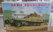 2004 Dragon 1:35 Sd.Kfz. 251/22 Ausf.D un-assembled model #6248 NOS-sealed