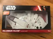 NEW STAR WARS MILLENNIUM FALCON 3D DECO LIGHT