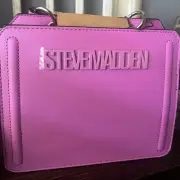 New Women’s Steven Madden Beverly Berry Purse Straps Pockets Coin Wallet Silver