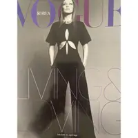 在飛比找蝦皮購物優惠-VOGUE 雜誌 韓文正版 內頁李泰民