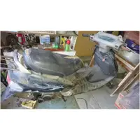 在飛比找蝦皮購物優惠-SYM 三陽迪爵 125 車殼 零件拆售 零件車 行李架