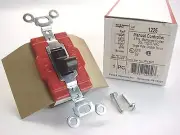 Pass & Seymour 1225 Manual Controller 3-Position On-Off-On 120/277VAC 20A (B413)