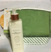 Natio Wellness Intensive Hand Cream & A Cosmetic Bag - New