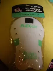 NEW Vintage Seneca Flex-lite 9" Soccer Shinguards GREEN (O27)