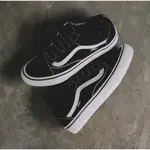 OLD SKOOL PRO 魔術貼黑/白 VANS