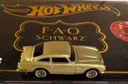 2022 HOT WHEELS FAO SCHWARZ ASTON MARTIN 1963 DB5 **NEW LOOSE**