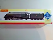 HORNBY R2825 LNER A4 " COMMONWEALTH OF AUSTRALIA " LTD ED - DCC