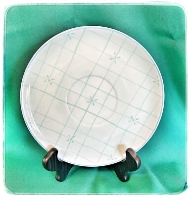 Tracy Porter Breafast Saucer. Annette Pattern. No Cup.