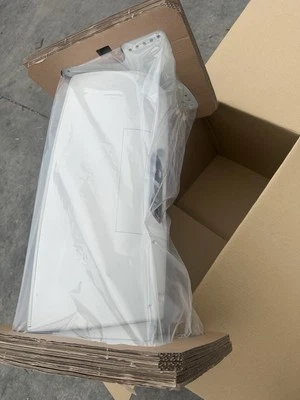 QSC WL2082-i Installation Line Array Loudspeaker - NEW