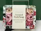 Livegreen Frosted Berry Scented Bath Soap 12 floral soap Petals NIB
