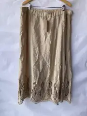 Chico’s 100% Linen Size 3 16/18 Crochet Maxi Skirt Embroidered Hem Boho Full