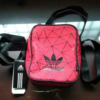 adidas 側背小包 adidas包包 adidas側背包 愛迪達 愛迪達小包