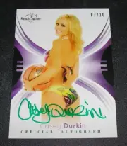 2015 Benchwarmer CASEY DURKIN Signature #97 Green Foil Auto/10 Dukes of Hazzard