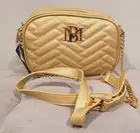 Badgley Mischka NWT Gold Quilted Camera Bag Crossbody Chain Strap• MSRP $79