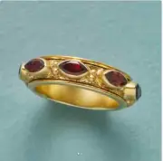 Sundance 14k Gold Vermeil Red Garnet Gem Regal Diadem Spinner 925 Silver ring